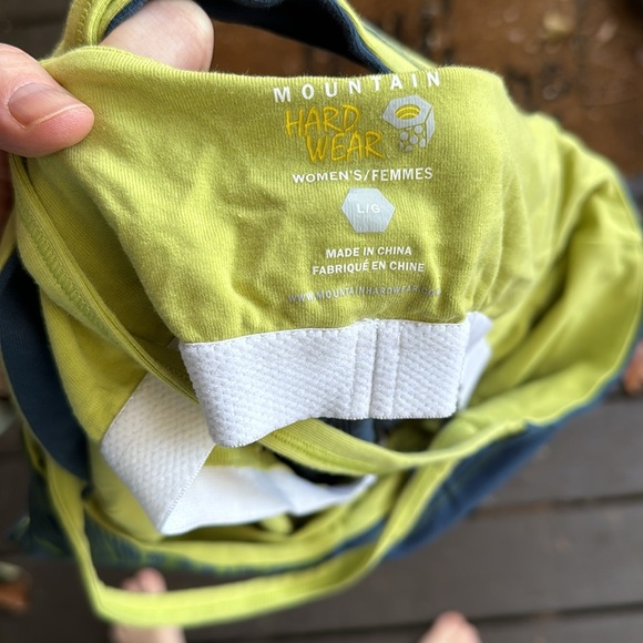 Mountain Hardware blue and green tank size large - Picture 5 of 5